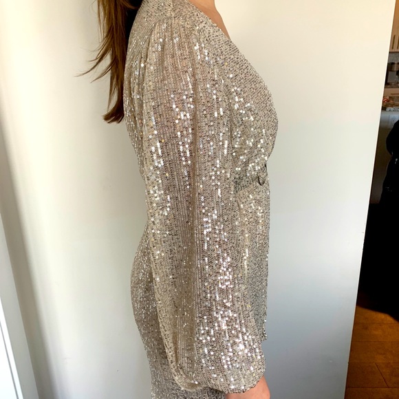 Judith March Balloon Sleeve Sequin Dress - Picture 4 of 4